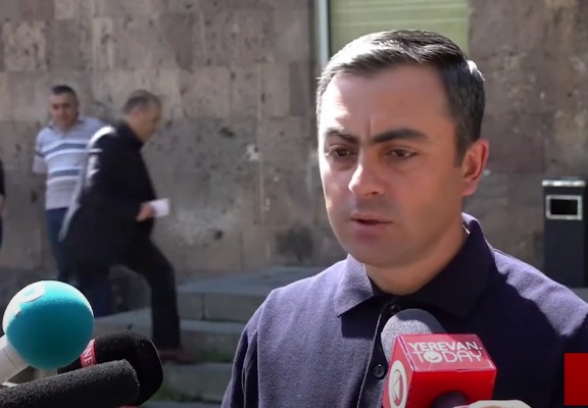 Սա իշխանության կողմից հստակ խոշտանգում է պրոֆեսոր Չարչյանի նկատմամաբ. Իշխան Սաղաթելյան (տեսանյութ)